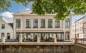 Stadshotel&proeflokaal 'toer Zutphen 2*